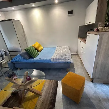 Appartamento Alba Aurora With Parking